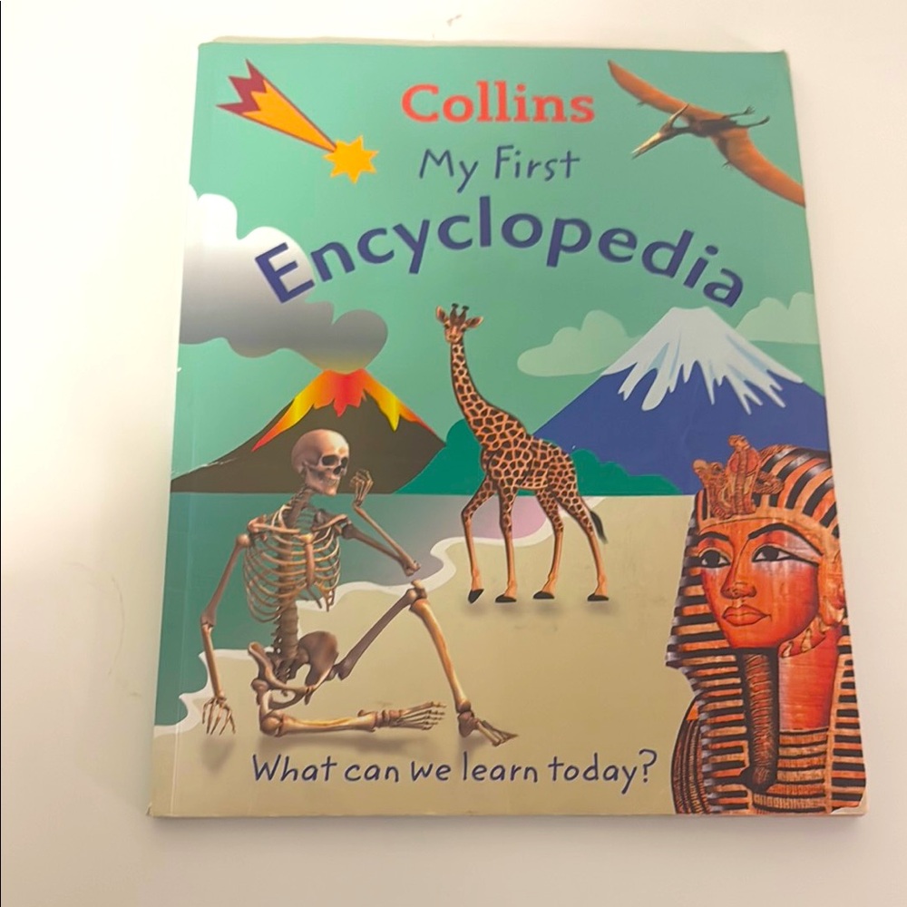Kids Learning Book by Collins
